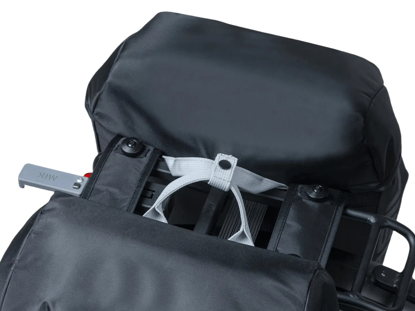 Basil double panniers Miles MIK, blacklime, 34L - Image 3